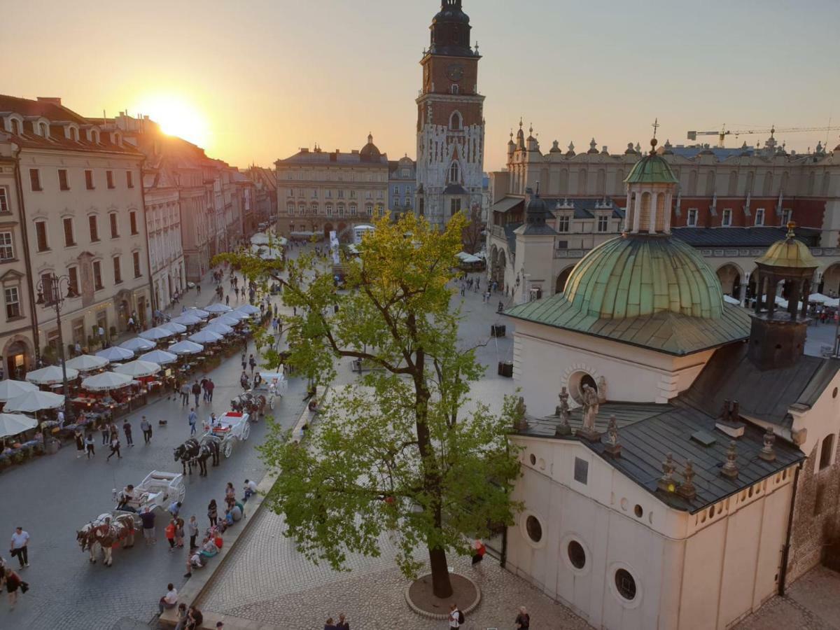 Main Market Square City View 크라쿠프 외부 사진